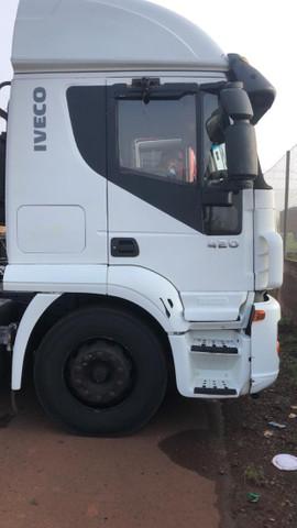 Caminhão iveco stralis 420 ano 2008