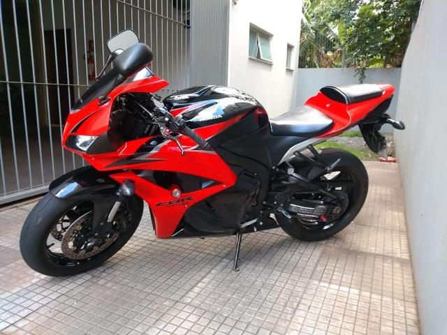 Honda cbr 600 rr