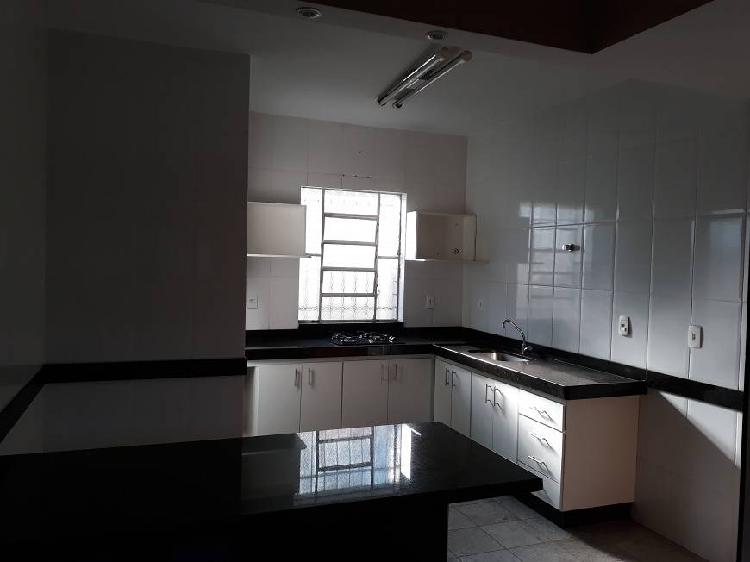 Apartamento de 2 quartos em região nobre de sete lagoas