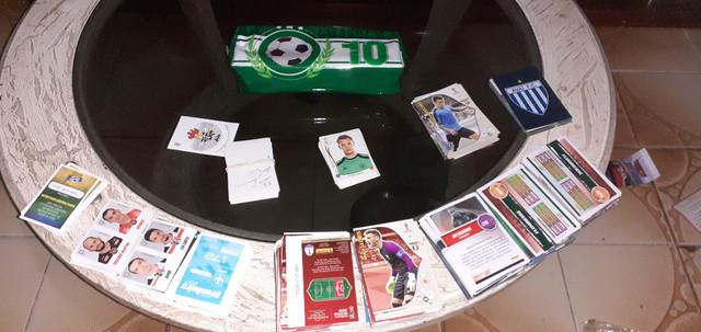 Cards 280 De Futebol Panini + Figurinhas 250