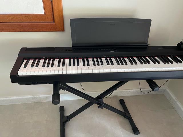 Piano digital yamanha p125