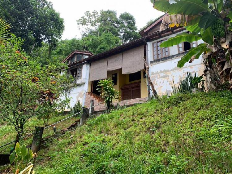 Linda casa em jacarepaguá