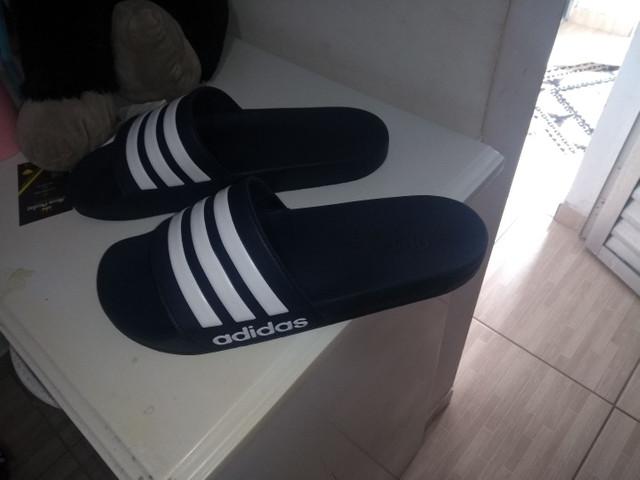 Sandália adidas original nova n°:45