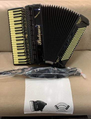 Acordeon sanfona piatanesi 4s cassoto