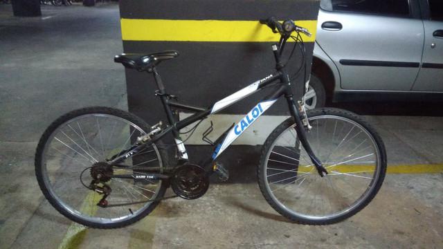 Bicicleta Caloi Montana 21v aro 26, semi nova