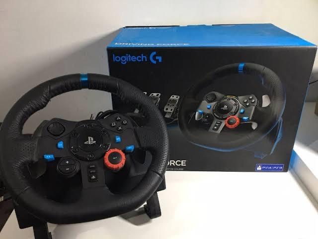 Volante logitech g29 driving force pc/ps4/ps5