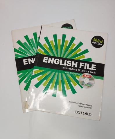 Livro english file Intermediate