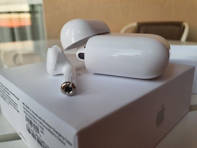 Airpods 2 - top de linha - aceito cartão e entrego