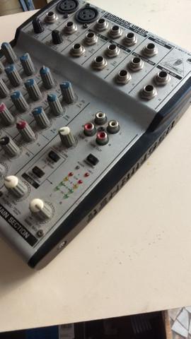 Mesa som Behringer eurorack ub802