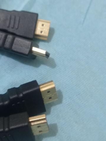 2 cabos hdmi em perfeito estado!