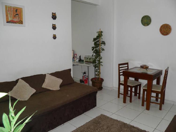 Apartamento sala e quarto no Catete