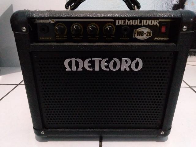 Amplificador meteoro demolidor fwb-20 transistor 20w preto