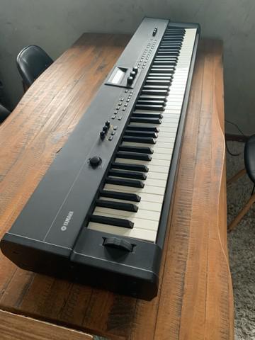 Piano digital yamaha cp50