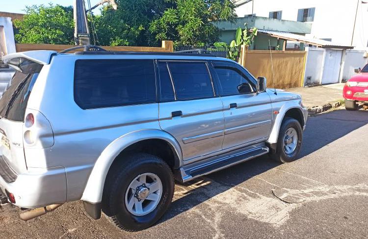 Mitsubishi Pajero Sport HPE 4x4 2.8 (aut) / 2004