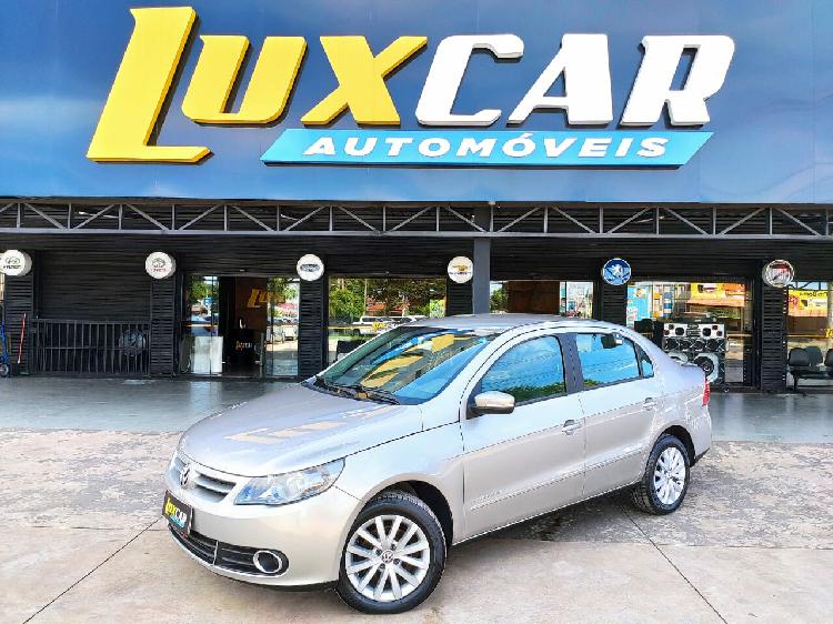 Volkswagen Voyage 1.6 CL Prata 2011/2012 - Brasília 1365850