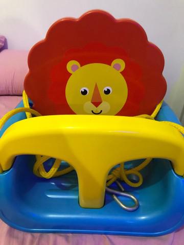 Balanço leaozinho fisher price