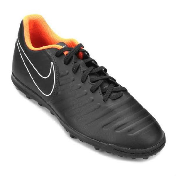 Chuteira Society Nike Tiempo