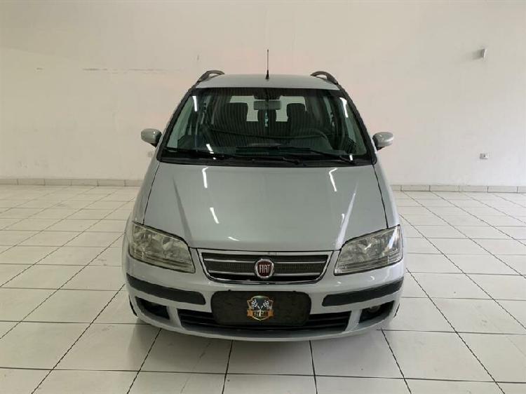 Fiat Idea 1.4 ELX 8V Prata 2009/2010 - Osasco 1441266