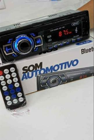 Som automotivo Knup KP-C22BH com USB, bluetooth e leitor de