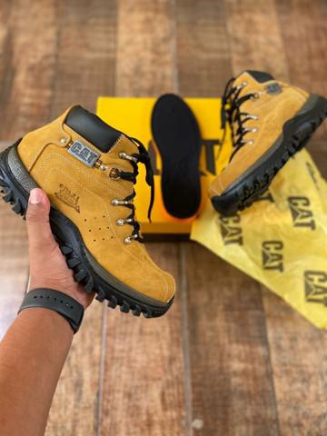 Bota caterpillar lançamento (165 com entrega)