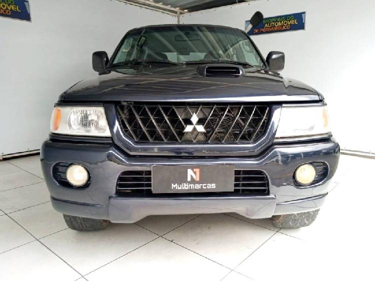 Pajero sport 2.8 se 4x4 8v turbo intercooler diesel 4p