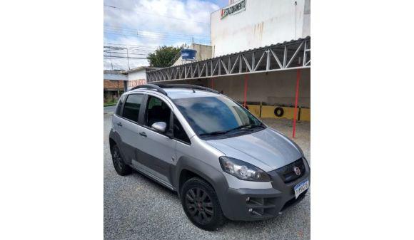 Fiat Idea 1.8 Adv.Ext./Adv.Ext. Loc. 1.8 Flex 5p 16/16 Prata