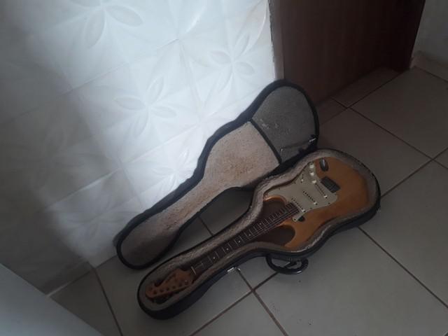 Guitarra memphis tagima