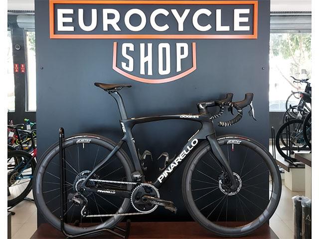 Pinarello Dogma F12 eTap AXS 2020