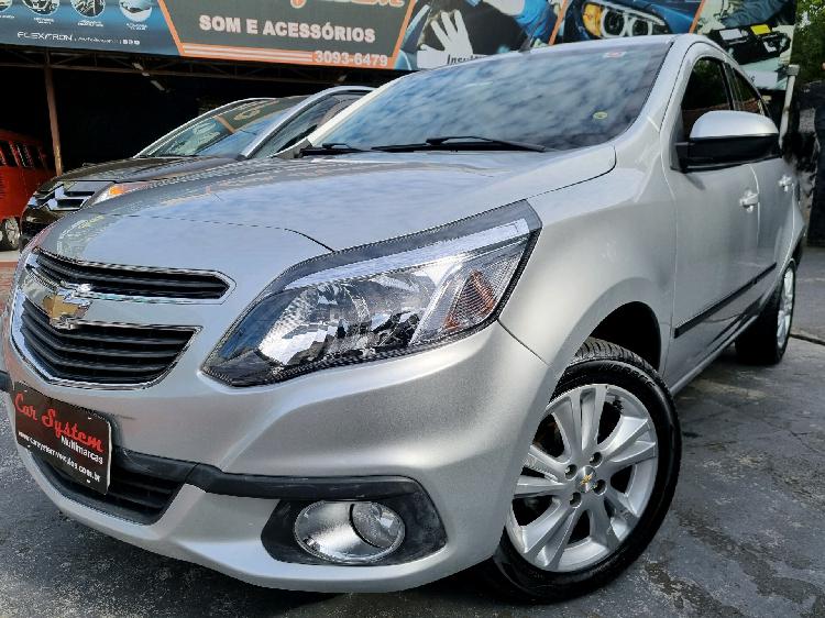 Chevrolet Agile 1.4 LTZ 8V Prata 2013/2014 - Curitiba