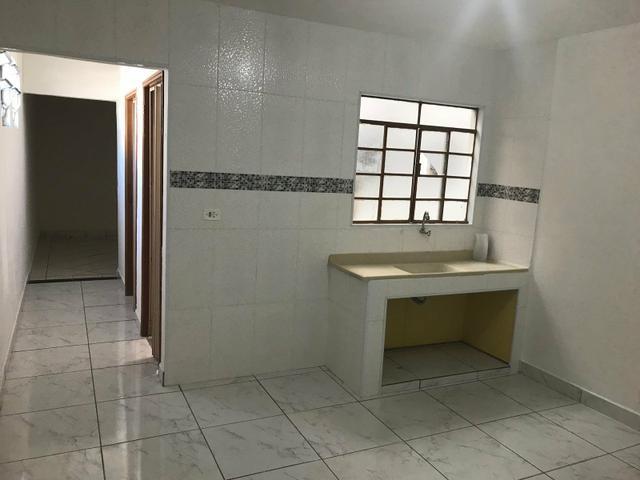 Rf.131 apto $900, s/cond.2dorm,sala,coz,lav,pq.nações