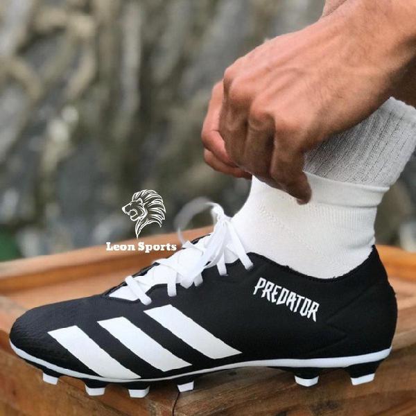 Chuteira adidas predator cano alto