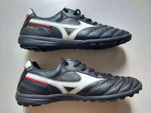 Chuteira Society Mizuno Morelia Elite - TAM. 42