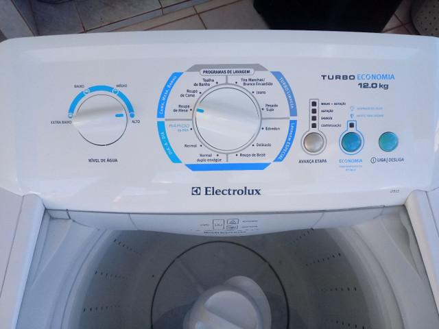 Maquina electrolux 12kg