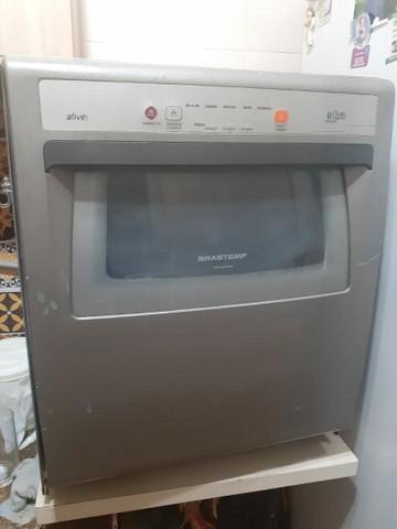 Máquina lavar louça Brastemp com defeito