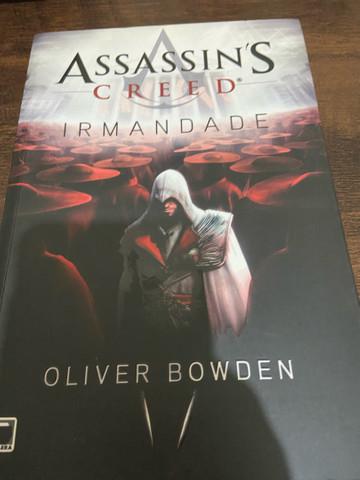 Livro assassin?s creed irmandade - oliver bowden