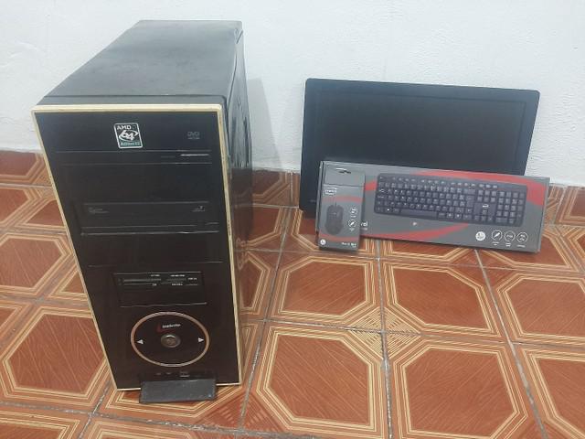 Computador, monitor teclado e mouse