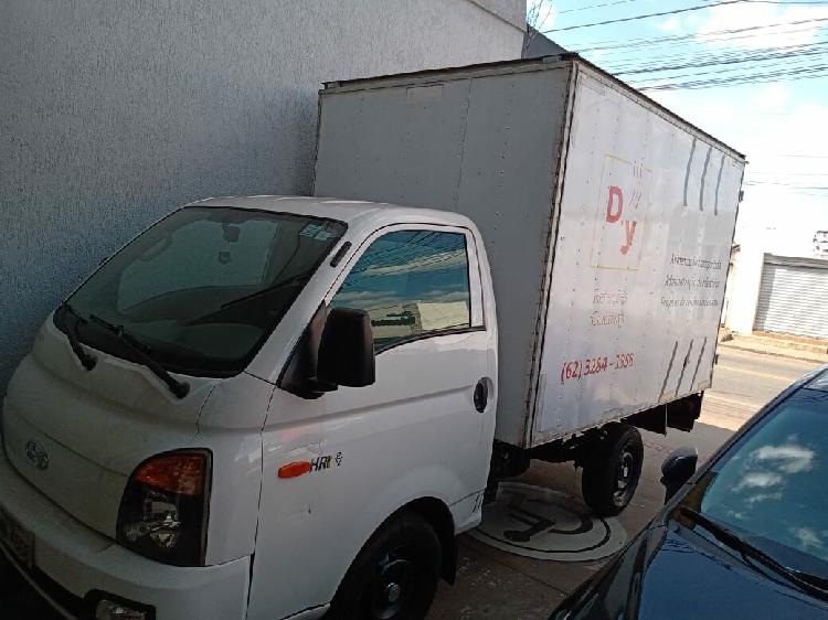 Hyundai HR 2.5 TCI HD Bau Branco 2013/2014 - Goiânia