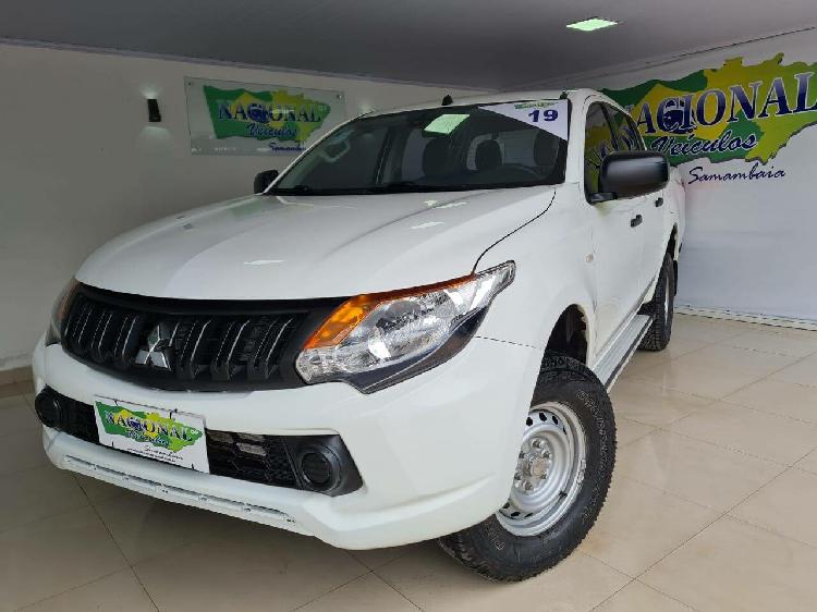 Mitsubishi L200 Triton 2.4 Sport GLS Branco 2018/2019 -