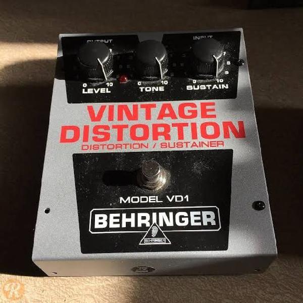 Fuzz behringer vintage distortion (big muff russo)