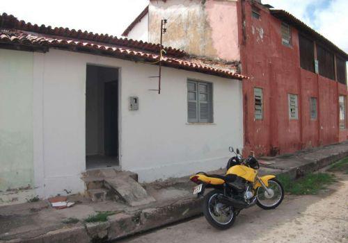 Casa residencial para aluguel, 2 quartos, vermelha -