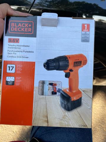 Parafusadeira Black Decker 9,6 V