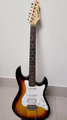 Guitarra stratocaster strinberg (aceito trocas)