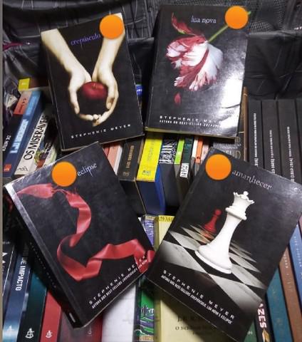 Coleção saga crepúsculo livros usados baratos