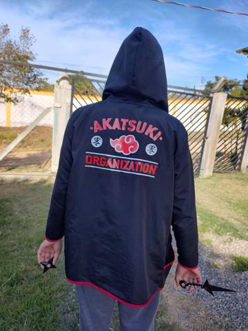 Manto Akatsuki e bandana folha