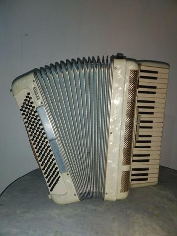 Acordeon la tosca