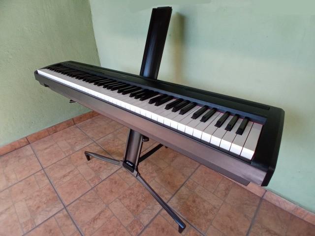 Yamaha p95 piano digital - (peças)