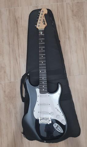 Guitarra memphis stratocaster