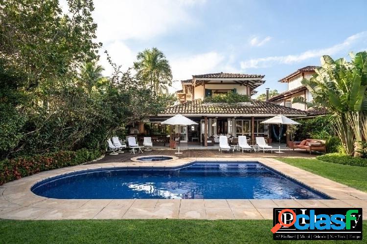Casa no Condomínio Masters do Camburizinho III de Frente para o Mar 728m²