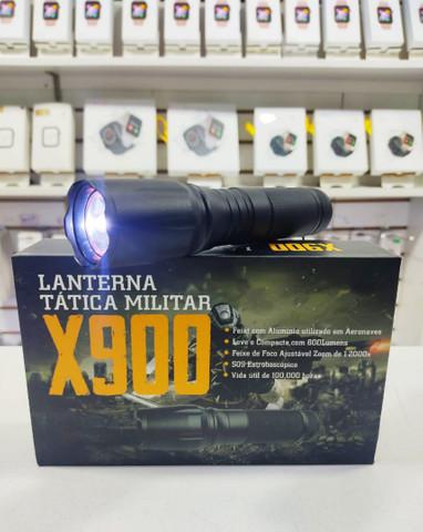 Lanterna De Led Tática Militar X900