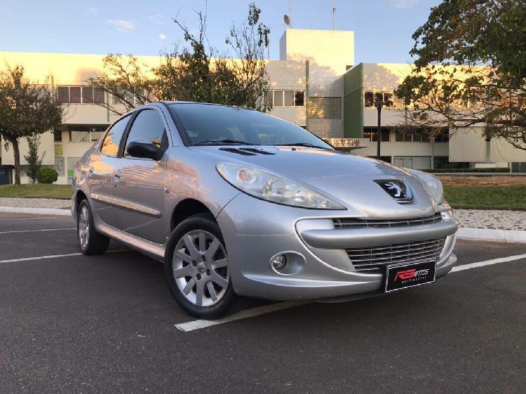 Peugeot 207 1.6 xs passion prata 2011/2012 - aparecida de